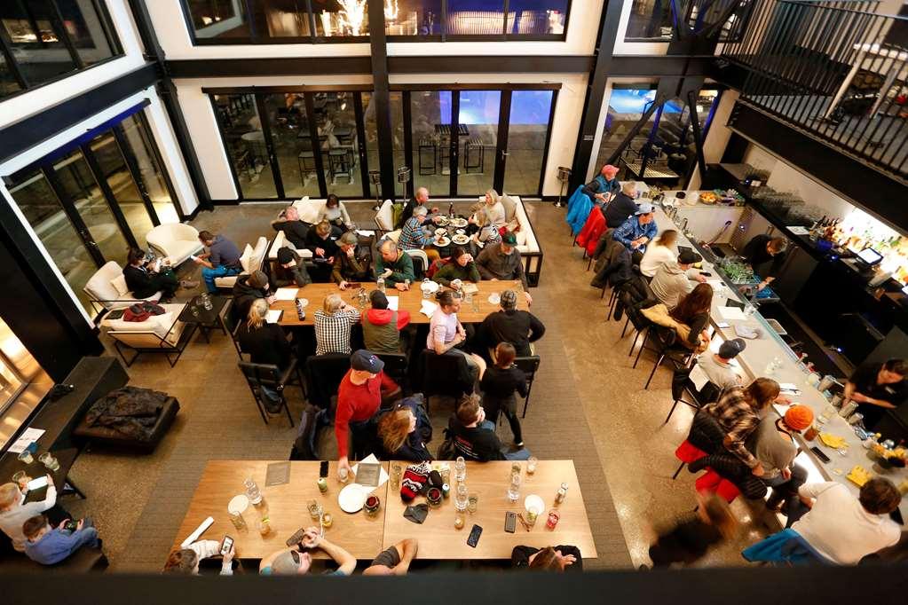 Gravity Haus Jackson Hole Hotel Тетън Вилидж Ресторант снимка